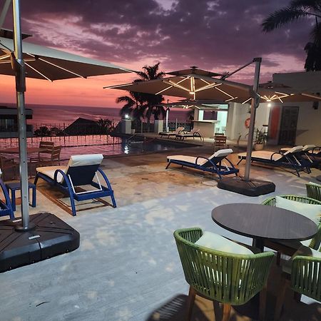 Hotel 39 Jamaica Montego Bay Eksteriør billede